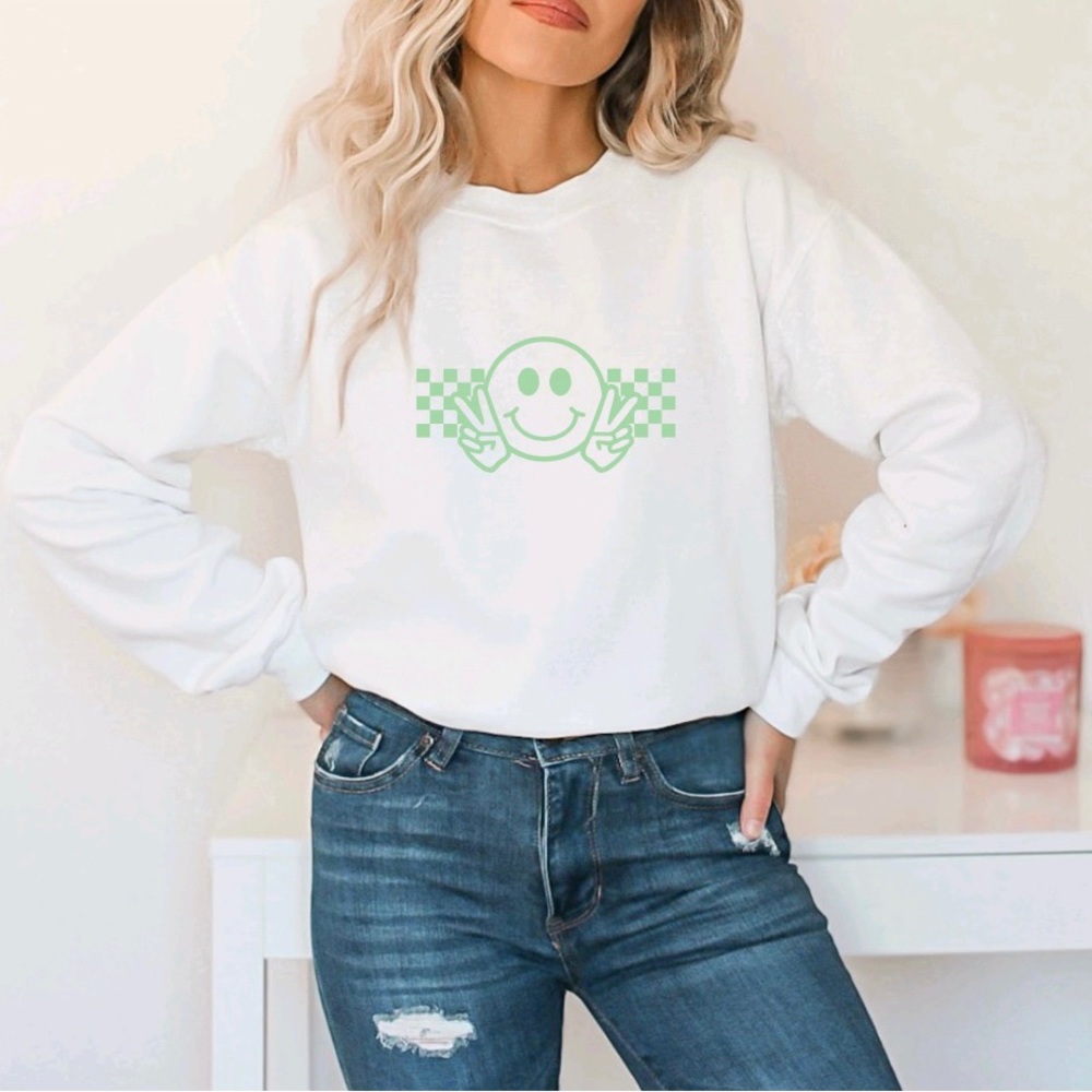White Crewneck Sweatshirt with Checkered Peace Sign Smiley
